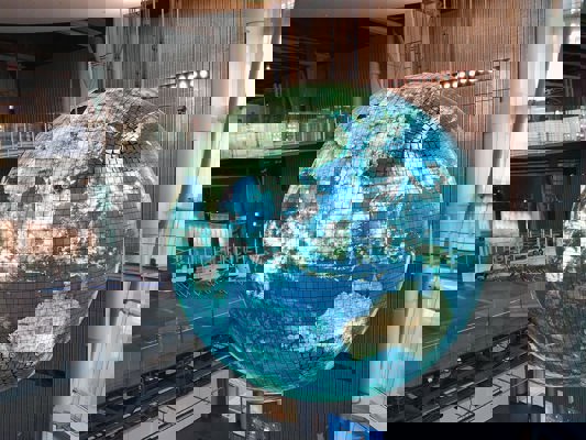 Globe terrestre du Miraikan