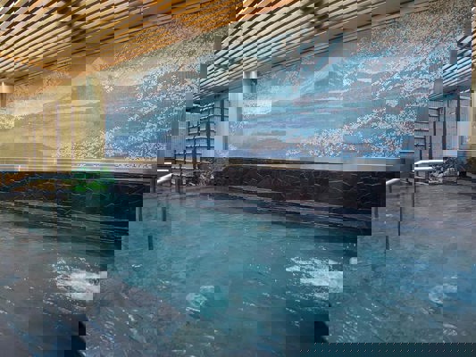 Intérieur du Thermae-Yu