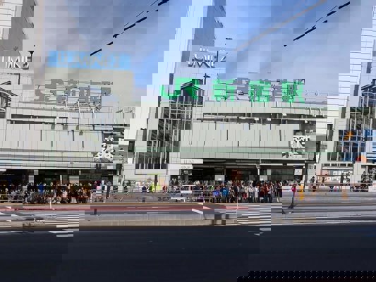 Entrée sud de la gare de Shinjuku