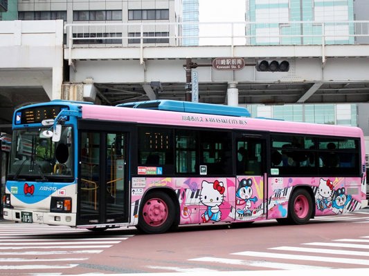 Bus Hello Kitty de Kawasaki