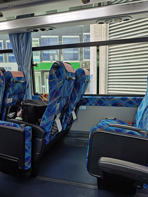 Intérieur d'un bus longue distance