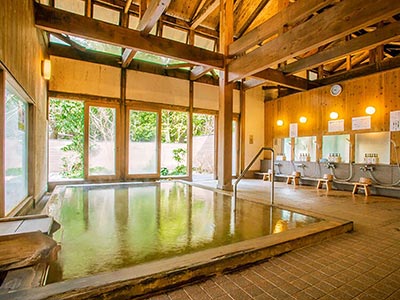 Onsen de l'enfer des têtes de bonze