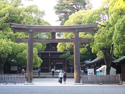 Grand torii