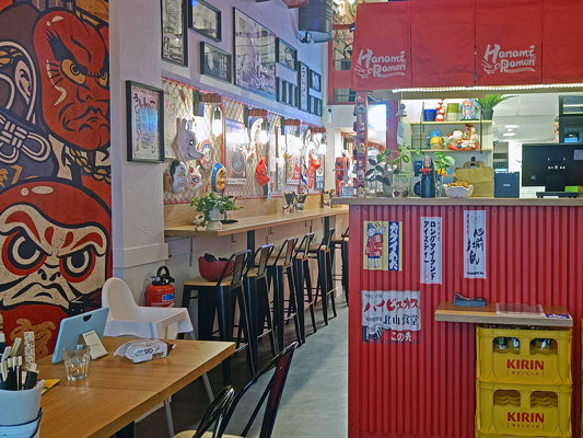 Hanami Ramen entrance